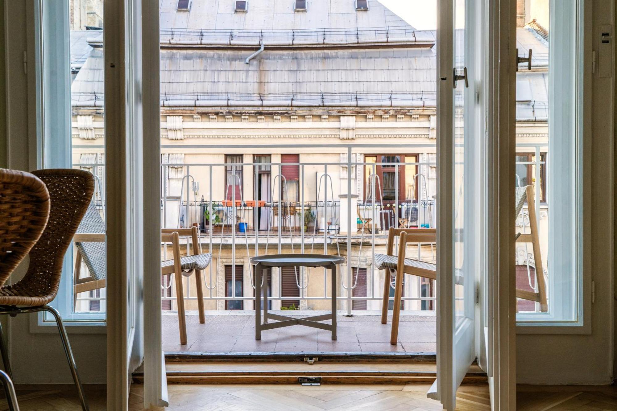 Pannonia View Delight Lägenhet Budapest Exteriör bild