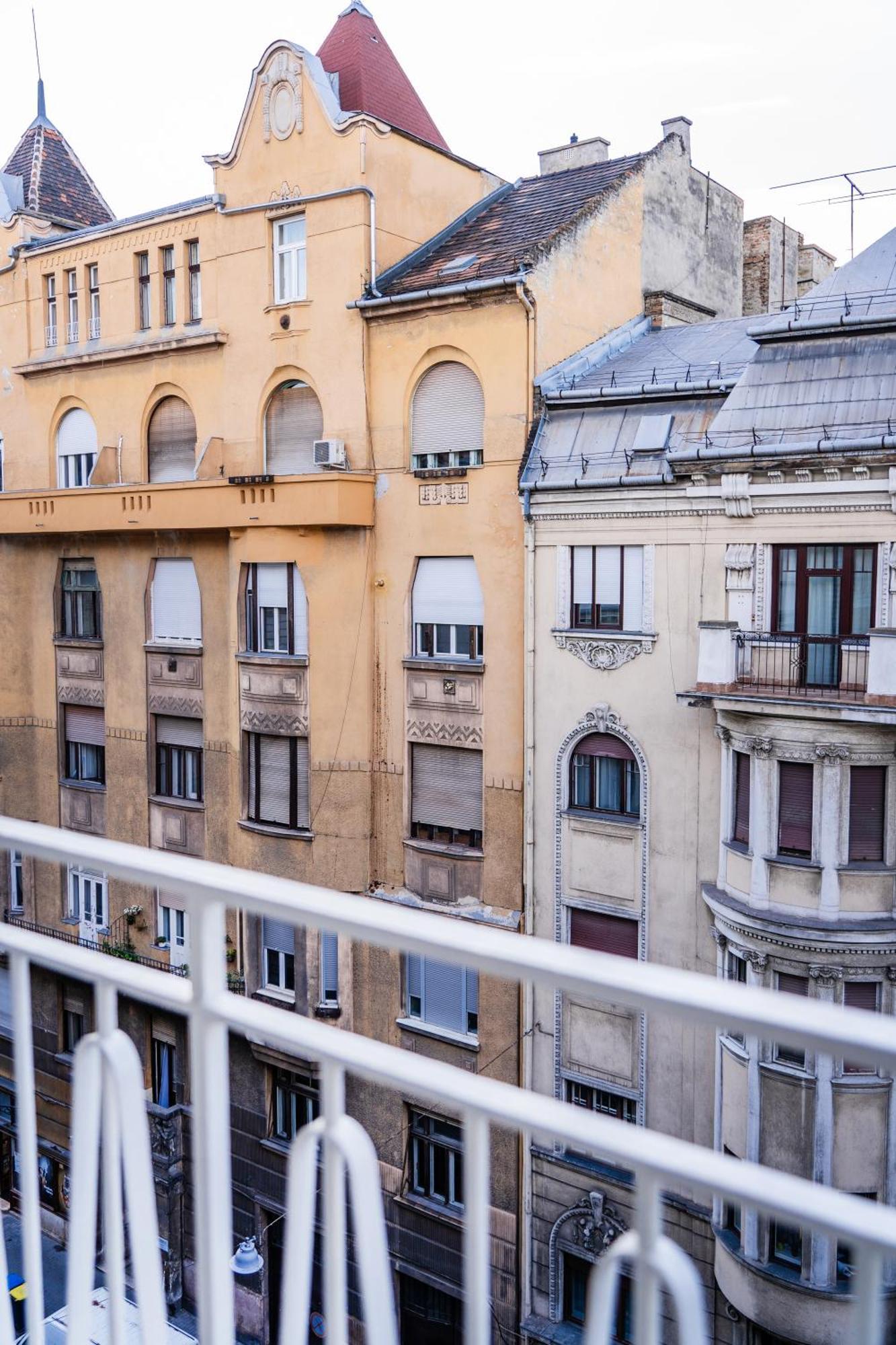 Pannonia View Delight Lägenhet Budapest Exteriör bild